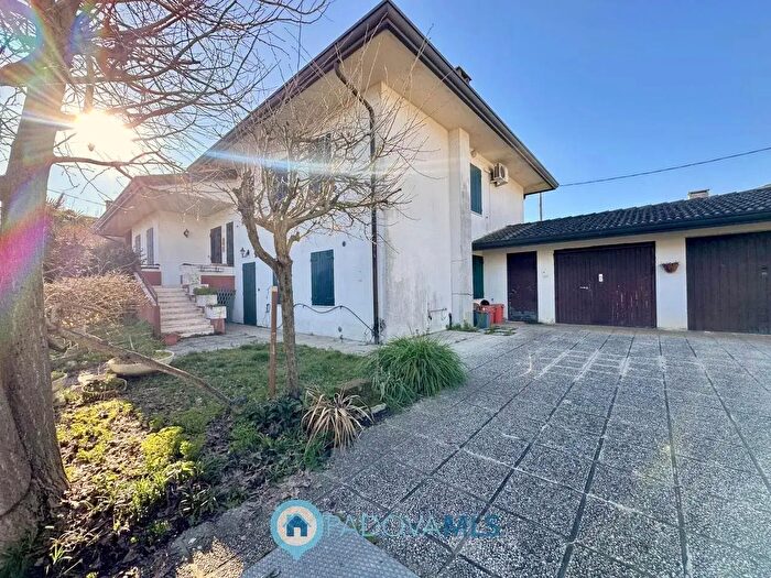 Casa con 5 locali in vendita in Via Risorgimento, Bovolenta
