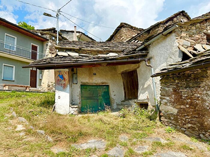 Casa monolocale in vendita in Borgata Serre Superiore, Sampeyre