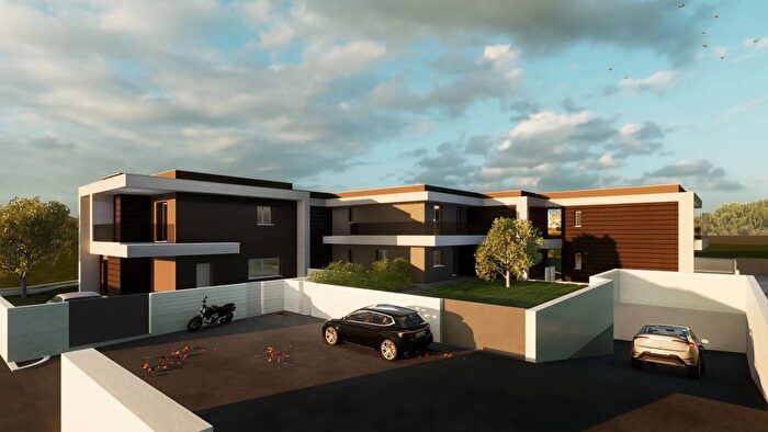 Casa quadrilocale in vendita in Zona Vecchiazzano Forli ForliCesena, Forli