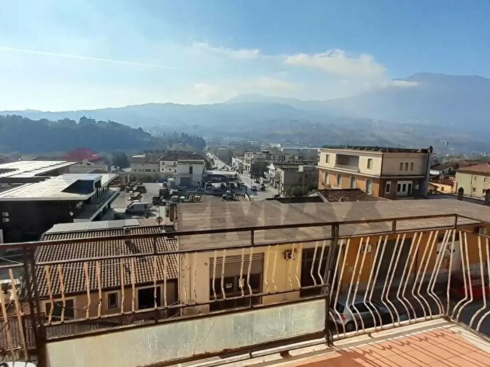 Appartamento con 7 locali in vendita in Ponte