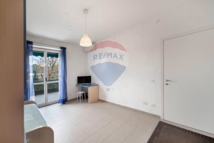 Appartamento monolocale in vendita in Via Console Marcello, Milano