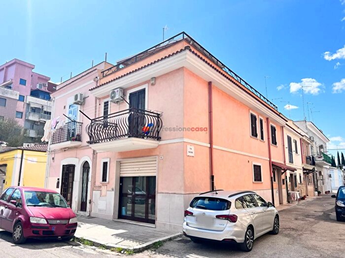 Casa quadrilocale in vendita in Via Pavone, Foggia