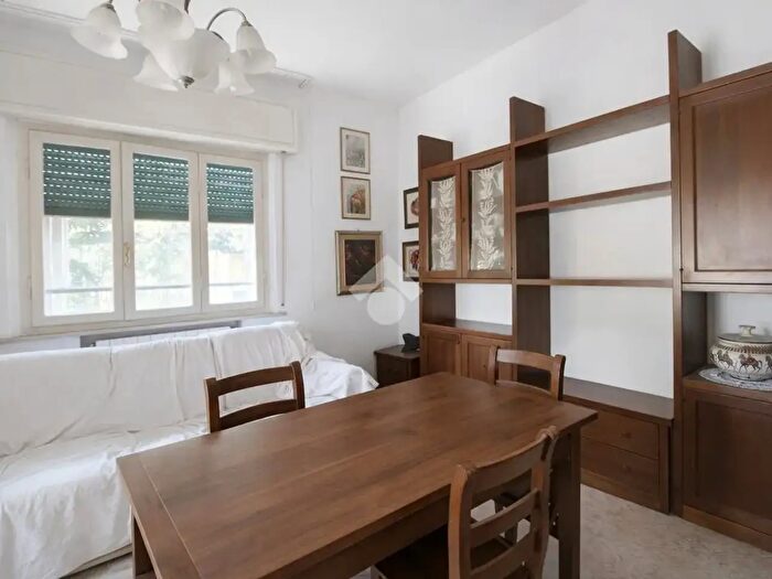 Casa quadrilocale in vendita in Via Risorgimento, Cascina