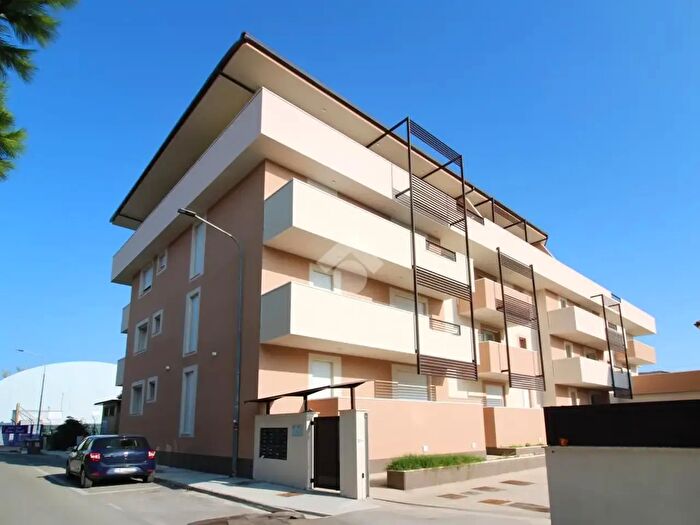 Appartamento bilocale in vendita in Via Gaspare Pazzi, Fermo