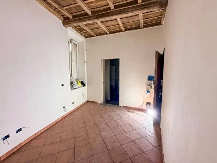 Appartamento bilocale in vendita in Piazza Teatro Nuovo, Viterbo
