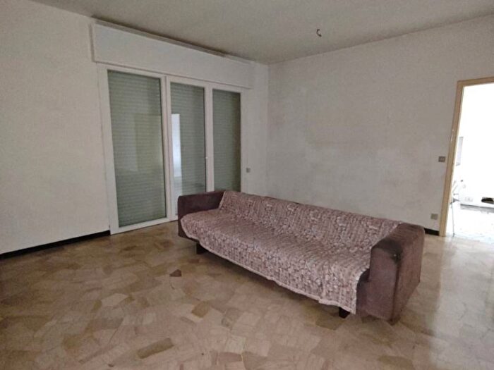 Appartamento quadrilocale in affitto in Via Pilade Bronzetti, Savonarola Ponte Molino, Padova