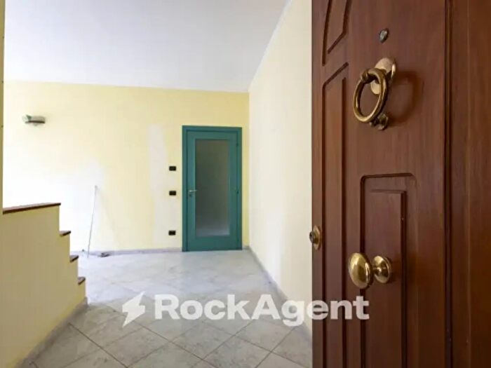 Appartamento trilocale in vendita in Via Vincenzo dAmato, Catanzaro