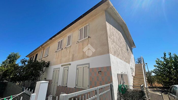 Appartamento quadrilocale in vendita in Via Momena, CoriglianoRossano