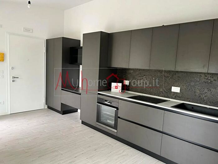 Appartamento trilocale in vendita in Via Portogruaro, Padova