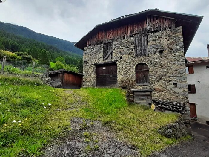 Casa quadrilocale in vendita in Via Don G Arvedi, Peio