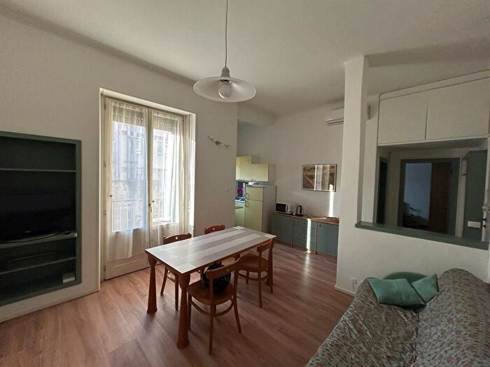 Appartamento bilocale in affitto in Via Fabio Filzi, Milano