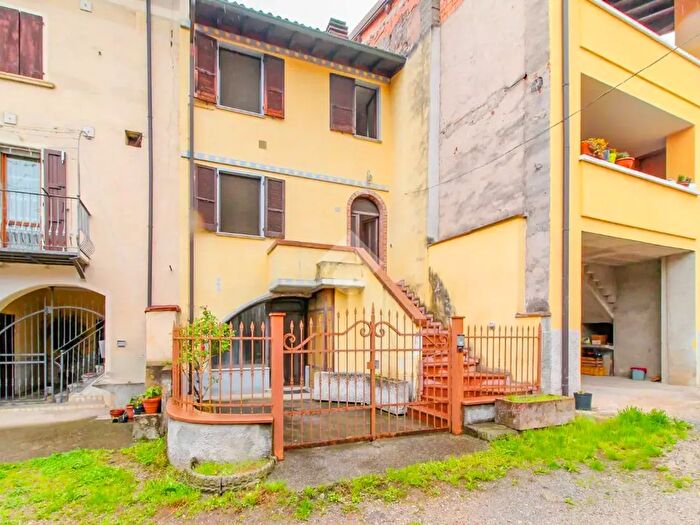 Casa quadrilocale in vendita in Via S Giovanni, Sabbio Chiese