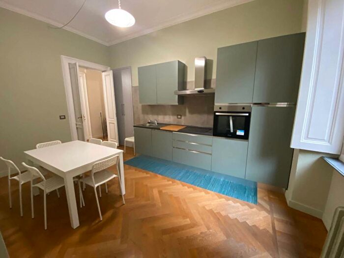 Appartamento con 6 locali in affitto in Corso Vinzaglio, Cittadella, Torino