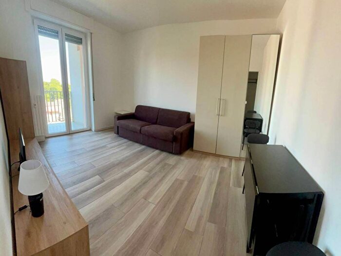 Appartamento monolocale in affitto in Via del Liri, Viale Ungheria Mecenate, Milano