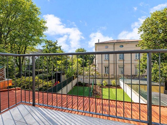 Appartamento trilocale in affitto in Via Vitruvio, Buenos Aires, Milano