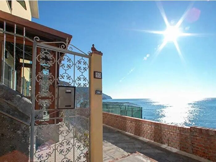 Appartamento con 5 locali in vendita in Vernazza