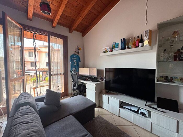 Appartamento bilocale in vendita in Vicolo Vincenzo Gioberti, Centro, Romano di Lombardia