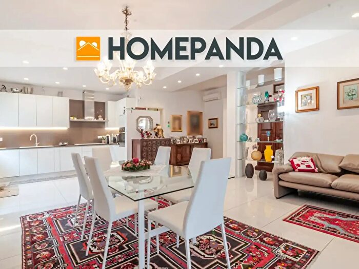 Appartamento quadrilocale in vendita in Via Giovanni da Verrazzano, Verona