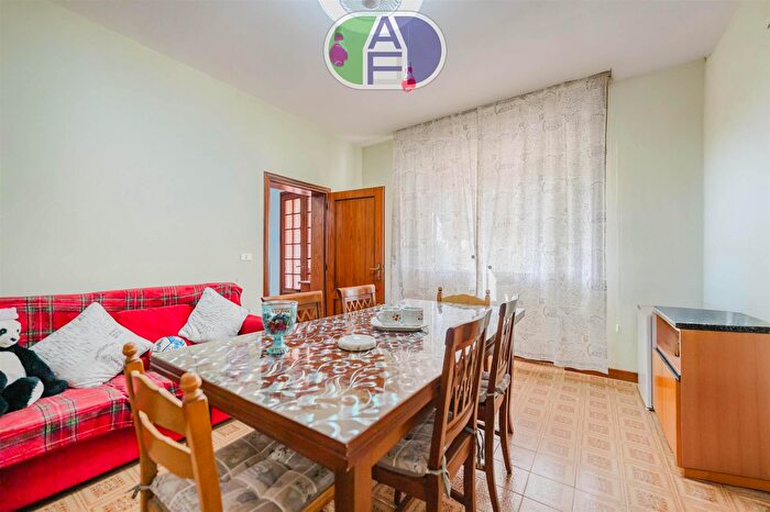 Casa con 5 locali in vendita in Via Mattei, Dolo