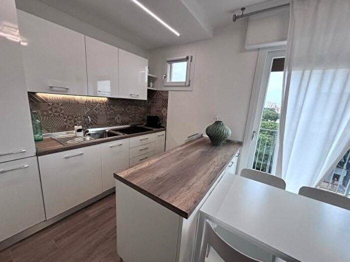 Appartamento trilocale in vendita in Viale delle Querce, Comacchio