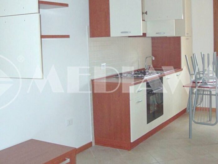 Appartamento trilocale in affitto in Via della Filanda, Centro, Cordenons