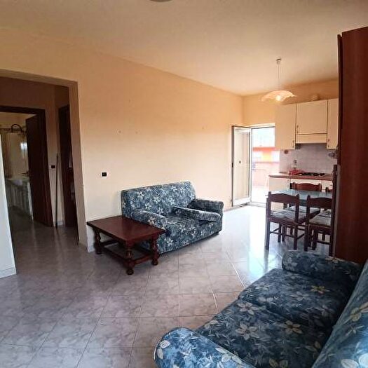 Appartamento trilocale in affitto in Via Aurelia Pisa, Sarzanello San Lazzaro, Sarzana