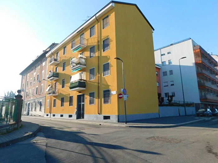 Appartamento bilocale in affitto in Via Marignano, Centro, San Donato Milanese