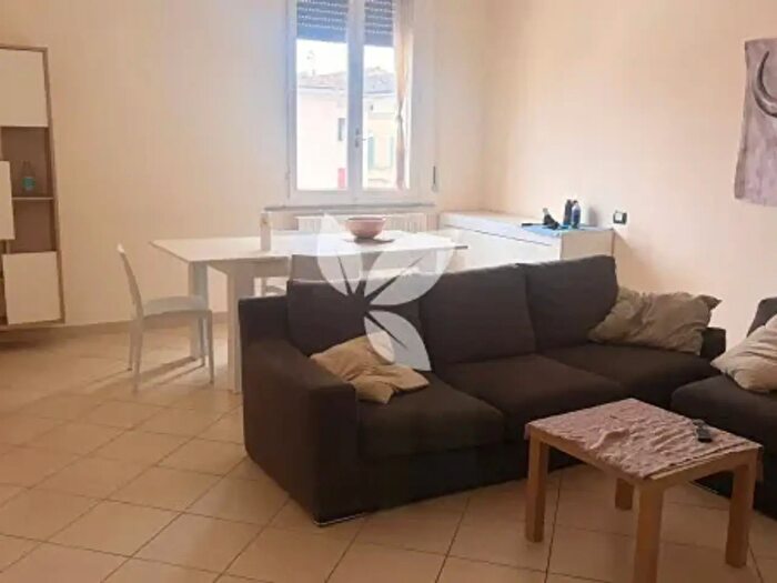 Appartamento trilocale in vendita in Piazza Alessandro Manzoni, Viadana
