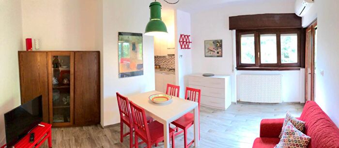 Appartamento bilocale in affitto in Punta Gro, Sirmione