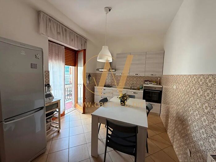 Appartamento con 5 locali in affitto in Via dei Caduti sul Lavoro, Caserta