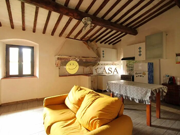 Appartamento trilocale in vendita in Figline e Incisa Valdarno