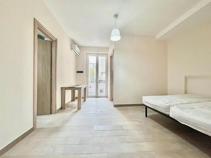 Appartamento monolocale in affitto in Corso Tukory, Palermo