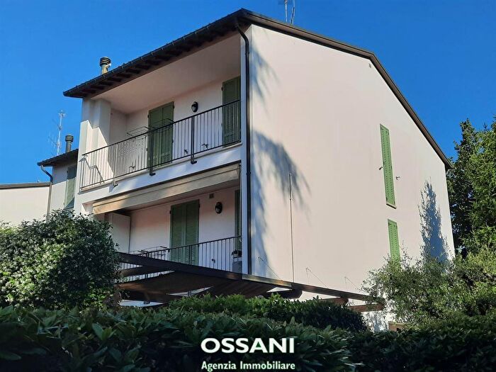 Casa con 6 locali in vendita in Via Nonni, Faenza