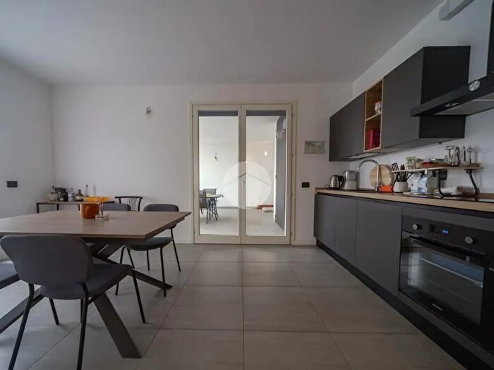 Appartamento trilocale in vendita in Via S Cassiano, Macherio