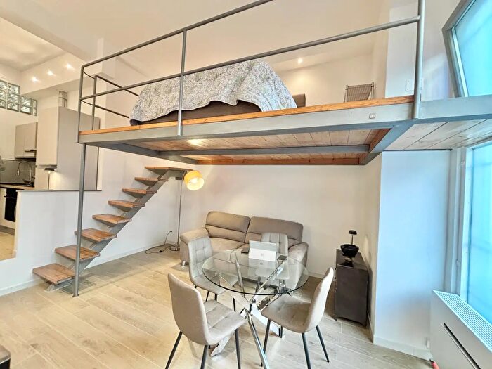 Appartamento bilocale in vendita in Via Galeno, Firenze