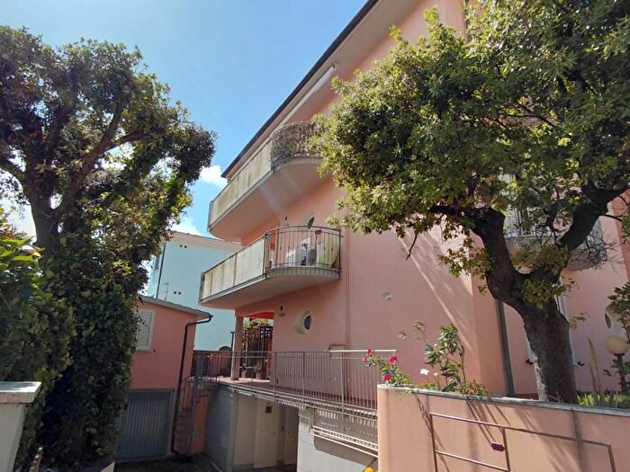 Appartamento bilocale in affitto in Via Dario Niccodemi, Castiglioncello, Rosignano Marittimo