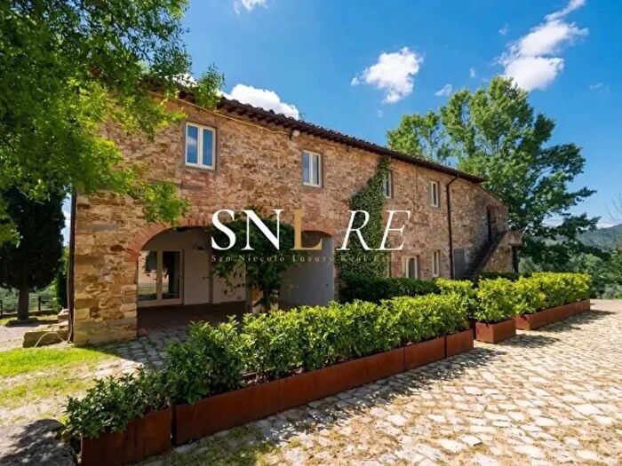 Casa con 6 locali in vendita in Via Volterrana, Scandicci