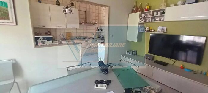 Appartamento quadrilocale in vendita in Floridia