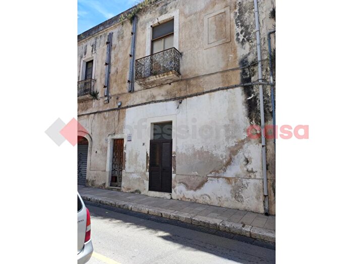 Appartamento monolocale in vendita in Via Lata Snc, Brindisi