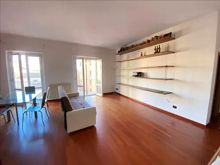 Appartamento quadrilocale in affitto in Firenze