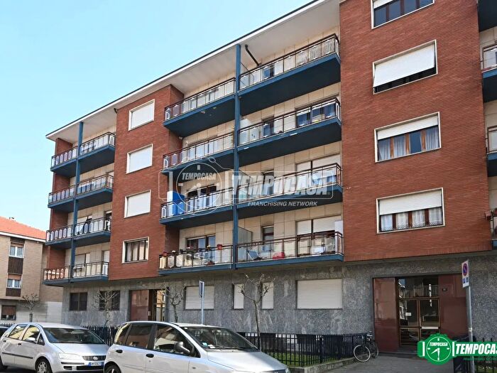 Appartamento quadrilocale in vendita in Via San Francesco, Venaria Reale