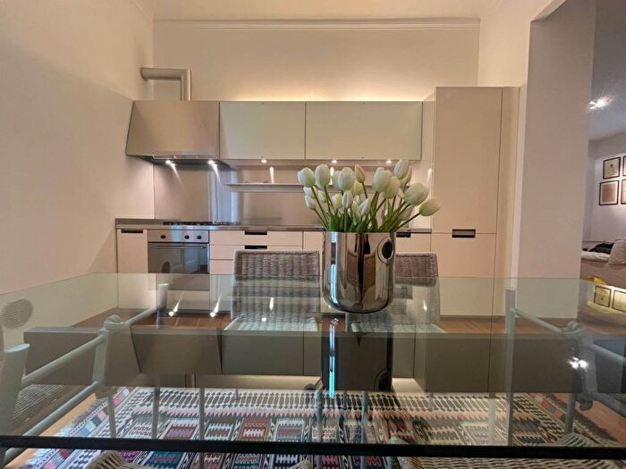 Appartamento bilocale in affitto in Via Vittoria Colonna, Amendola Buonarroti, Milano