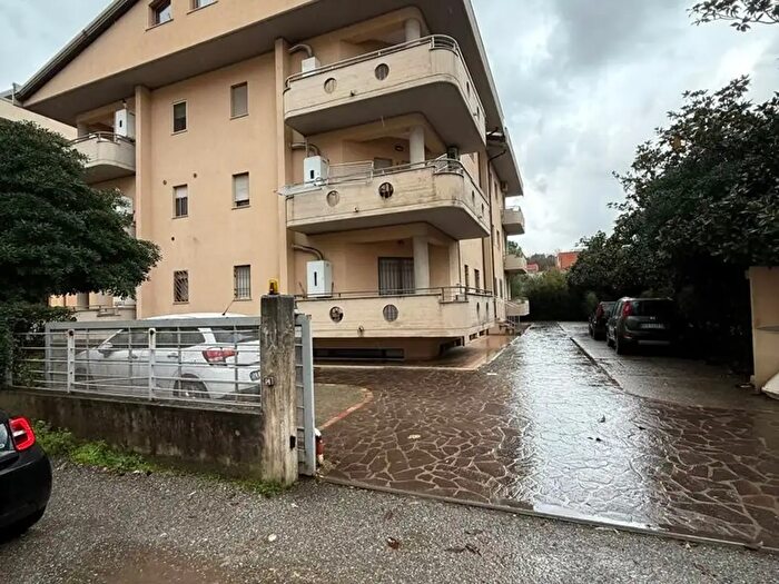 Appartamento trilocale in affitto in Via Todaro Snc, Rende