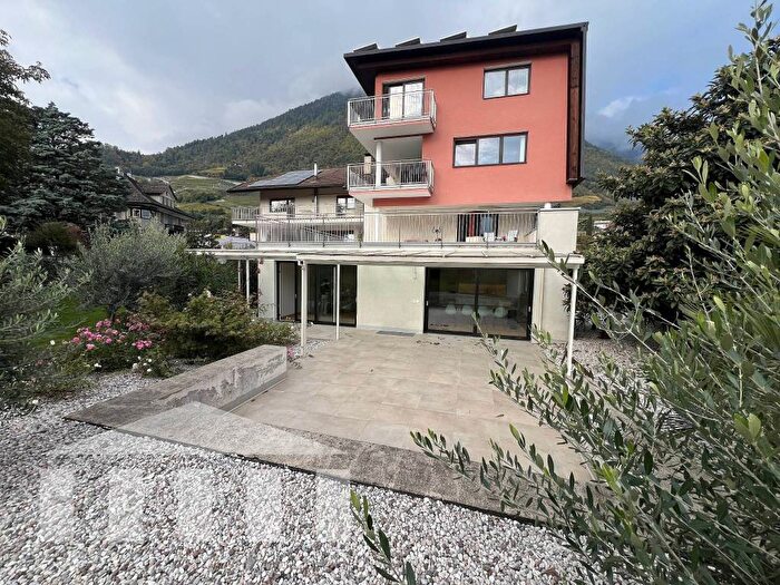 Appartamento con 6 locali in affitto in Via Merano Lana BZ Italia, Centro, Lana