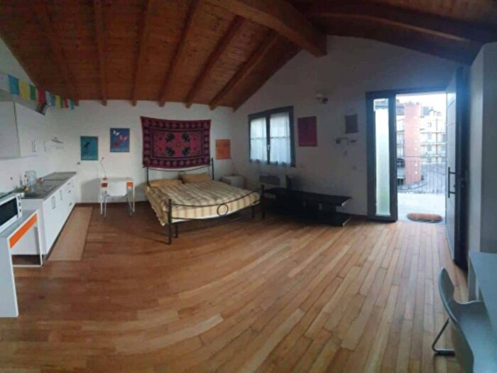 Appartamento in affitto in Via Enrico Cosenz, Bovisa, Milano