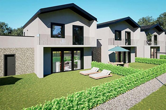 Case in Vendita e in Affitto - 3