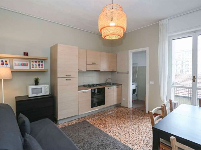 Appartamento bilocale in affitto in via Bonaventura Zumbini, Barona, Milano