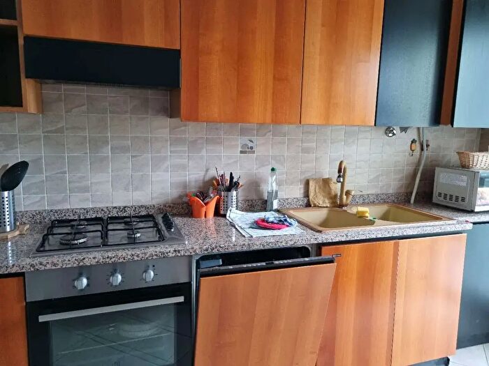 Appartamento con 5 locali in affitto in Via Mameli, Cologno Monzese