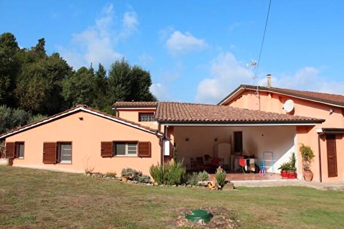 Casa con 6 locali in vendita in Castelvecchio di Cómpito Lu, Capannori