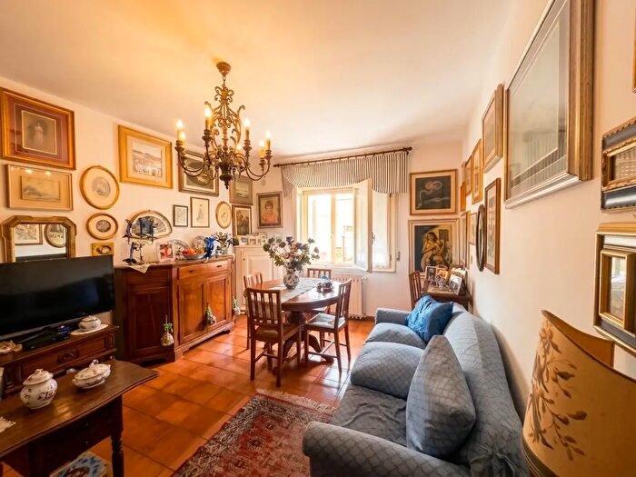 Appartamento trilocale in vendita in Adria Via Buonarroti, Adria